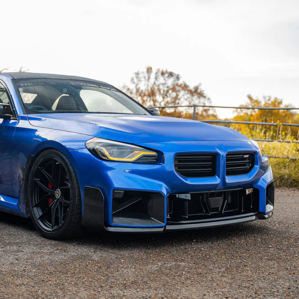 High Quality Dry Carbon Fiber Front Grille for BMW G87 M2 New Condition Car Body Kit Lower Grille Cover