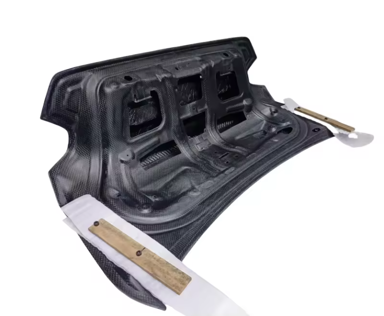 Luxury Dry Carbon Fiber Boot Trunk for BMW M2 G87 2023-2024 Rear Trunk